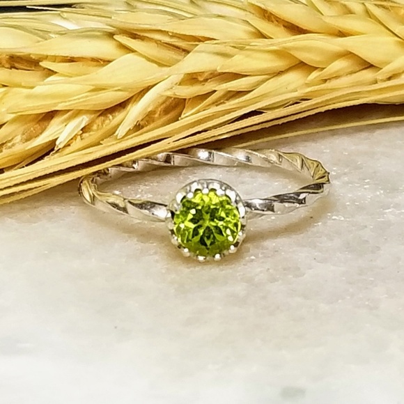 Meet your Posher, Kim - Picture 1 of 1